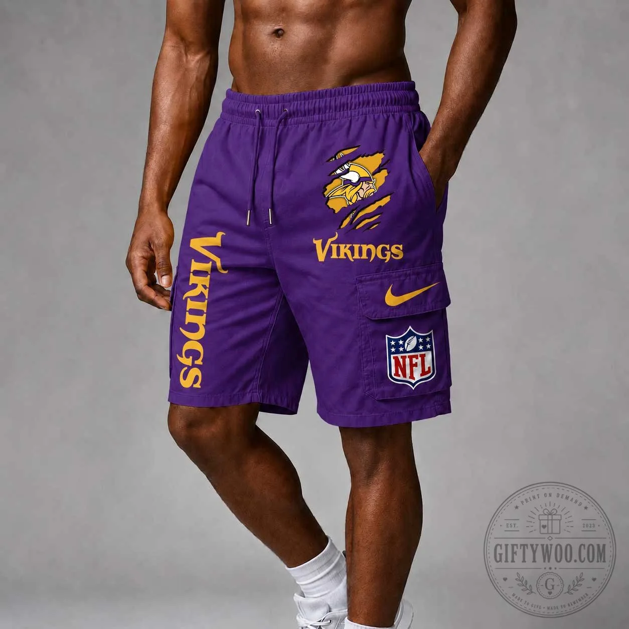 Minnesota Vikings National Football League Purple Cargo Shorts for Men