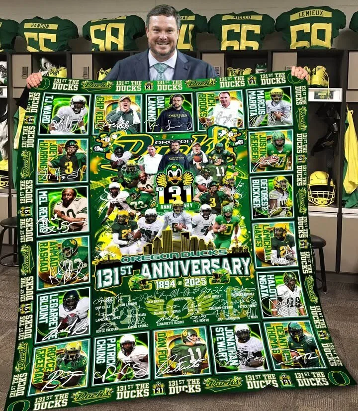 Oregon Ducks Football Team 131st Anniversary Commemorative Blanket